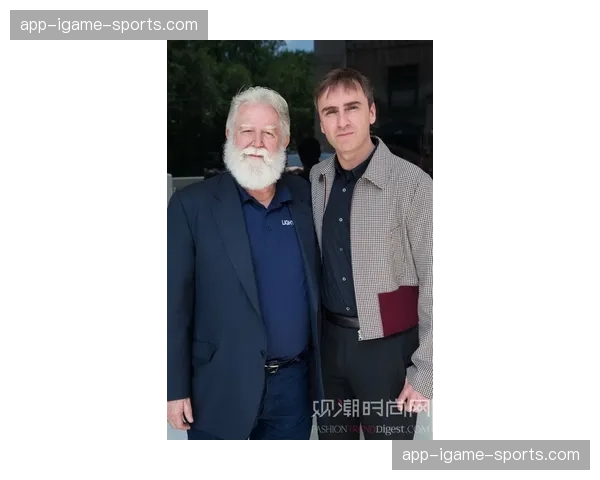 赞助动态：全球连锁健身房品牌F45成为UWW年度系列赛新合作伙伴