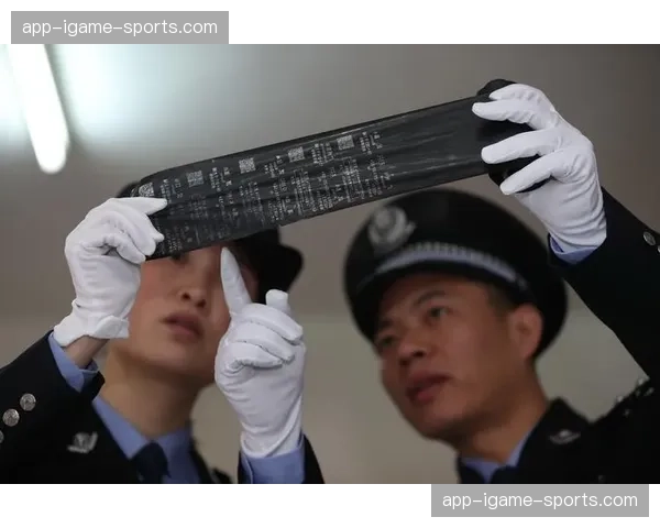 警方通报：成功打击一个制造售卖国家德比假票的团伙